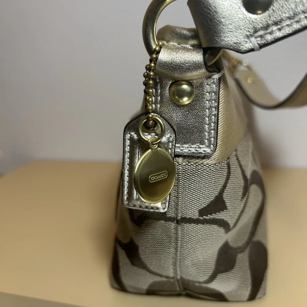 Coach Y2K Signature Canvas Jacquard Baguette 2007 Shoulder Bag/Purse Gold Hardwa